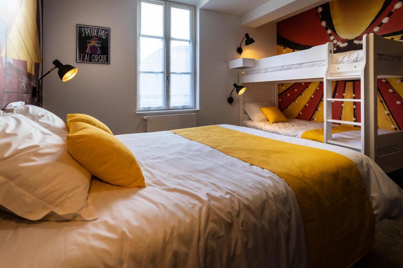 L'Auberge Des Artistes Nieul-sur-l'Autise Luaran gambar