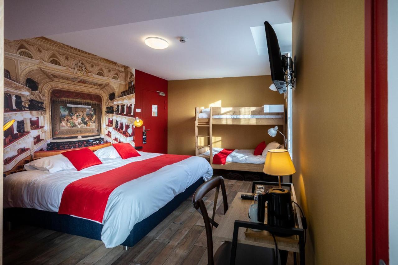 L'Auberge Des Artistes Nieul-sur-l'Autise Luaran gambar
